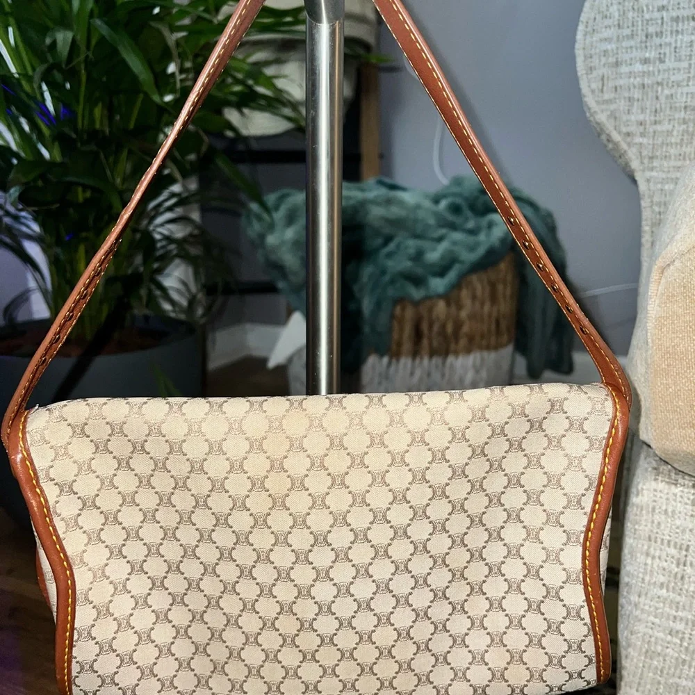 Celine Vintage Macadam Poulbot Shoulder Bag - Picture 2 of 12